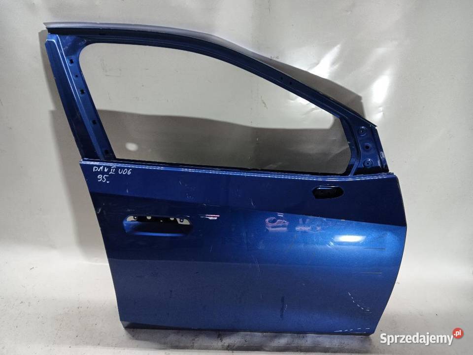 DRZWI PRZÓD PRZEDNIE PRAWE BMW 2 U06 DRZWI sprzedam