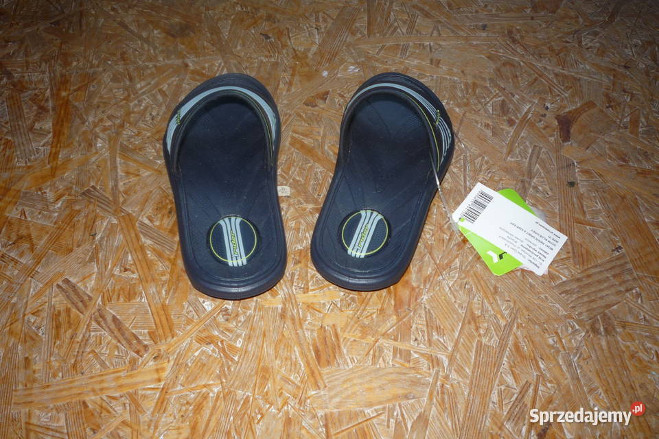 Klapki chłopięce RIDER kolor granat 3031 Zielonka sprzedam