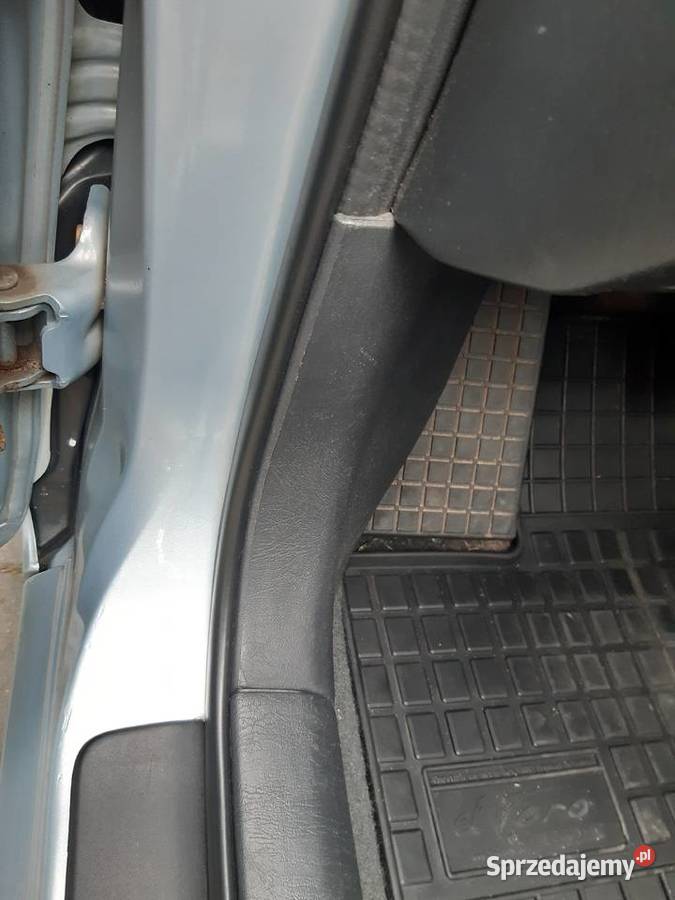 Uszczelka lewa otworu drzwi kierowcy Corolla E12 Karoseria Łódź