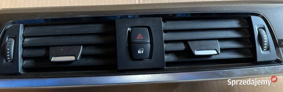 BMW F30 F31 LISTWA LISTEWKA OZDOBNA KONSOLI