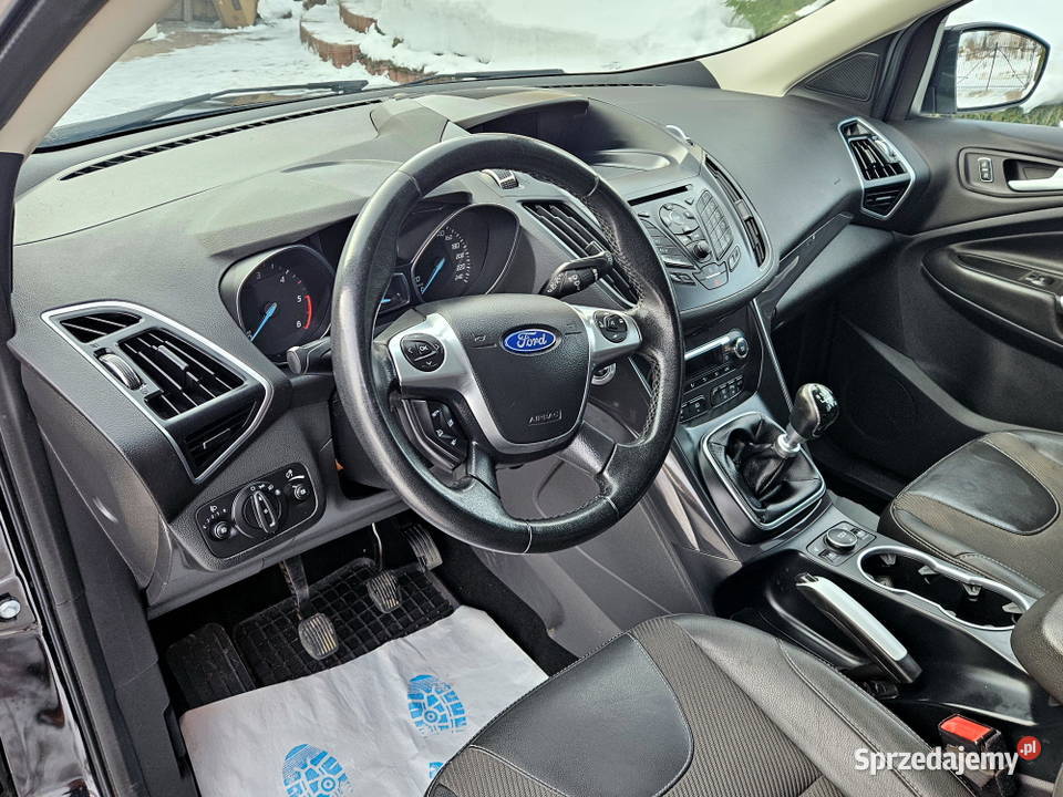 WERSJA TITANIUM FORD KUGA 20 DIESEL 140