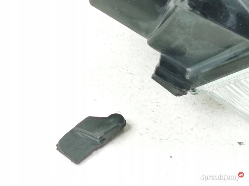 LAMPA LEWY PRZÓD VOLKSWAGEN CADDY 19 04 VALEO