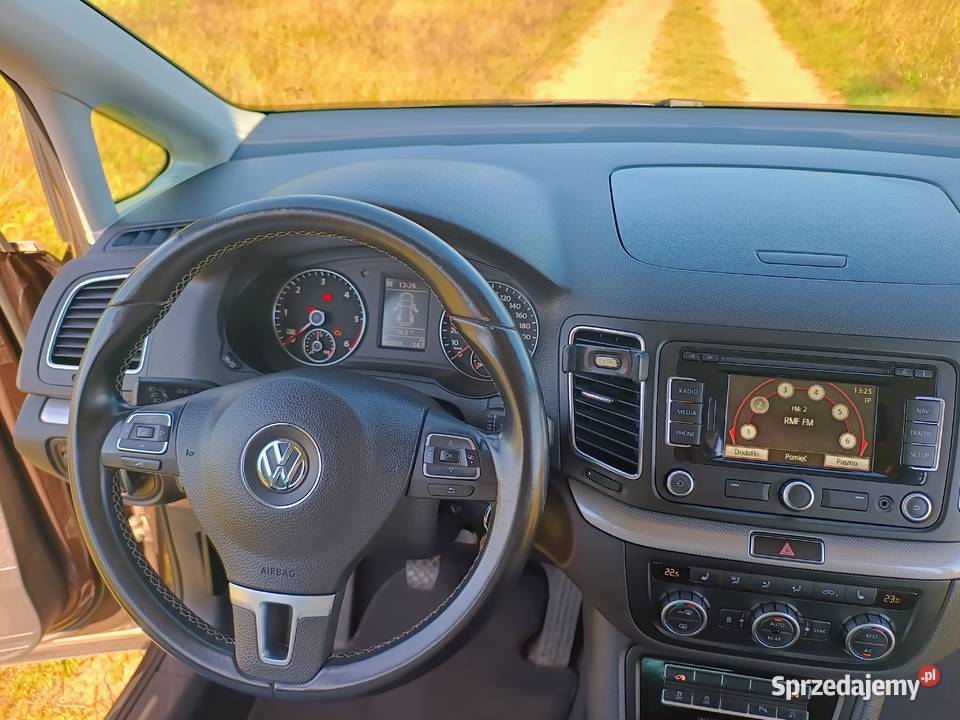 Volkswagen Sharan 20TDI 140 2013r wersja Match Volkswagen warmińsko-mazurskie Olsztyn