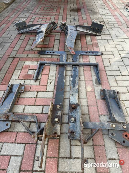 Adaptacja ładowacz czołowy tur Renault 7514 nieuszkodzony Ładowacze czołowe Krzemień Drugi