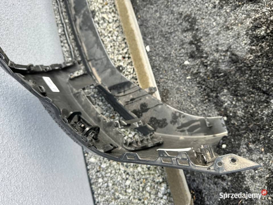 Zderzak Przód Audi A6 C8 SLine 4k0807437C 4K osobowe sprzedam