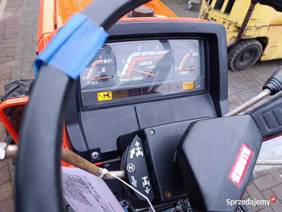 kubota L1 235 iseki yanmar mini traktorek Wilkowo Polskie