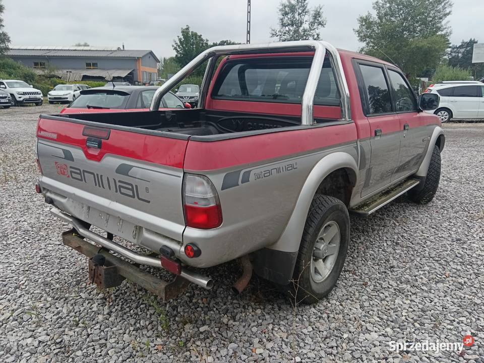 Mitsubishi L200 4x4 do lasu myśliwego wersja UK