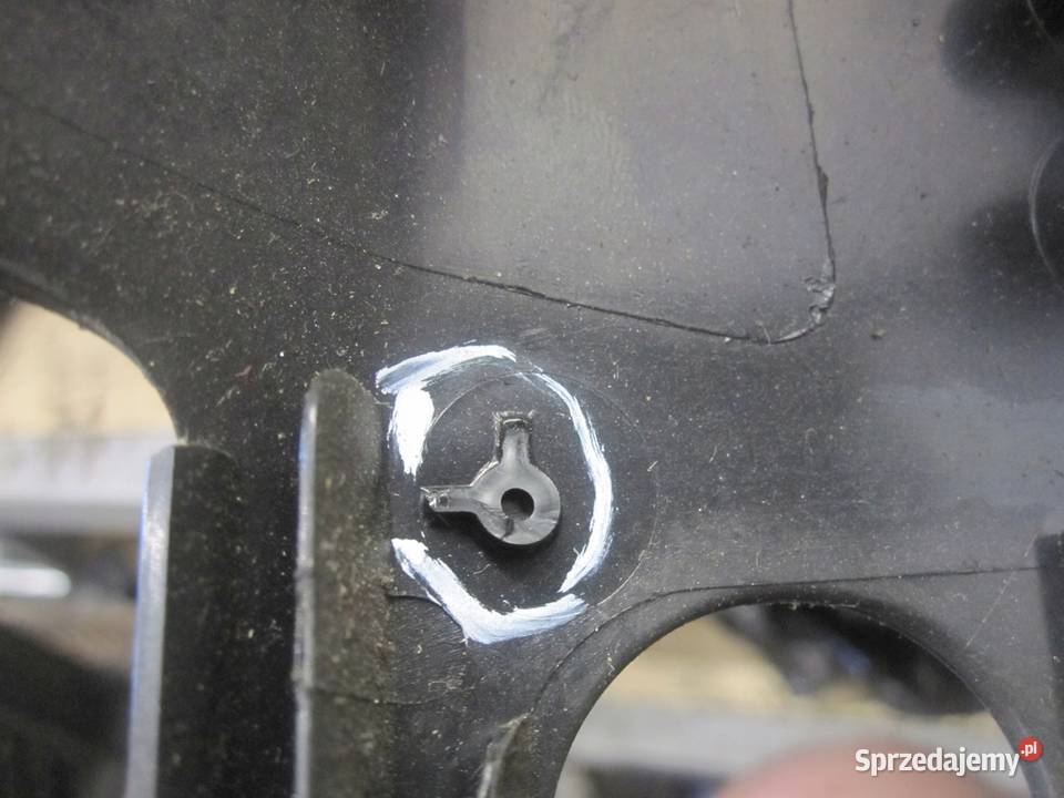 NISSAN PATHFINDER III R51 10r ramka konsoli Kielce