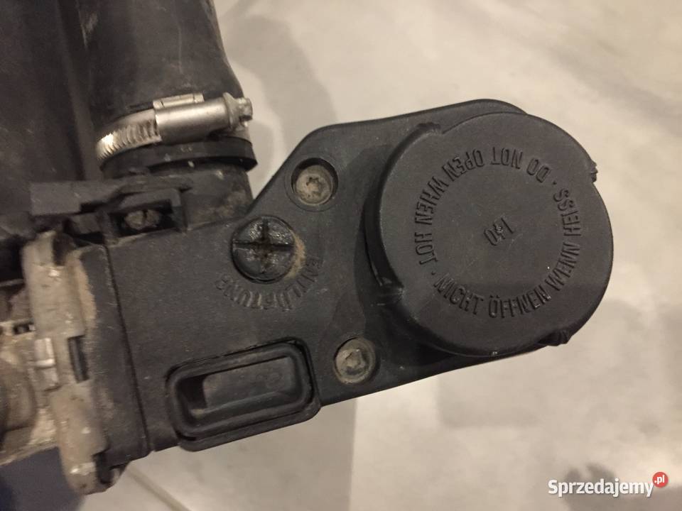 Chłodnica wody BMW E30 318i 18 90r Darłowo sprzedam