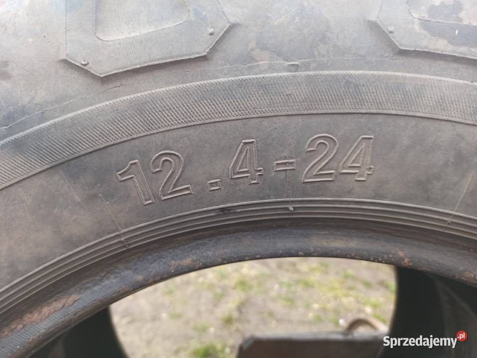 Opony 12424 i 13638 Bojanowo sprzedam