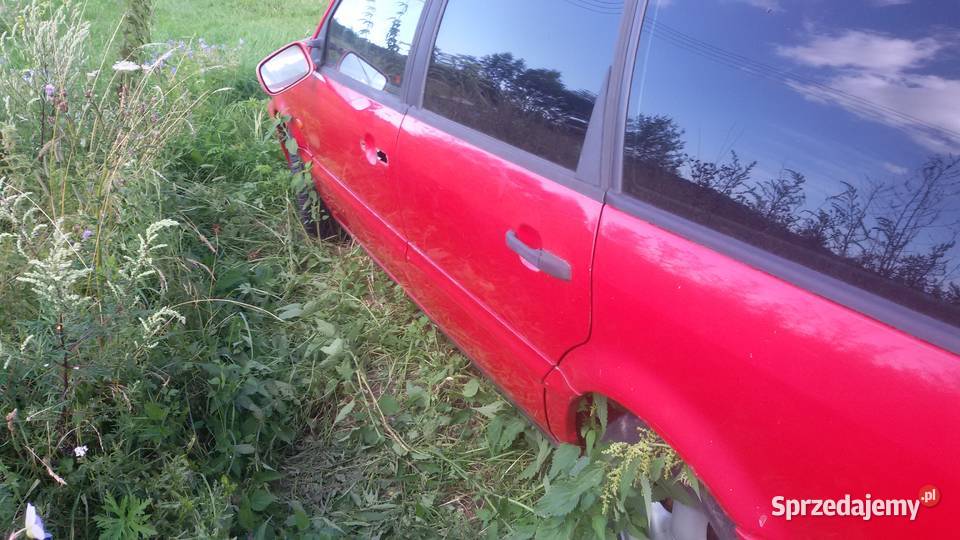 VW PASSAT B4 19TDI 90KONI NA CZESCI osobowe