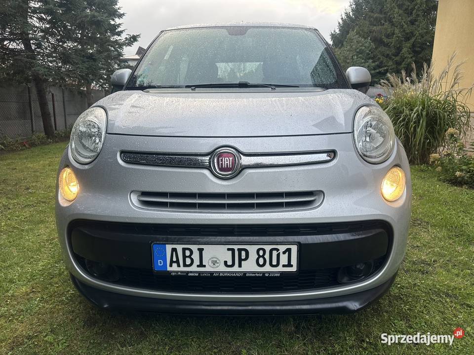Fiat 500L 14 16V 95 93000 2014 z Niemiec serwisowany w ASO Przeworsk