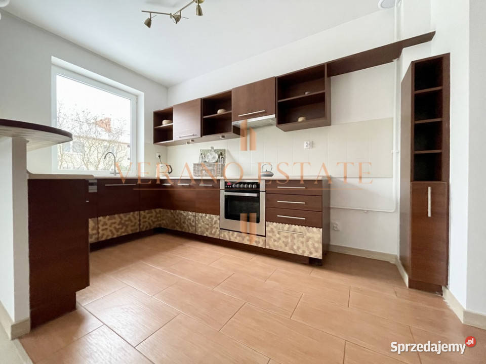 Ogród 90 m 3 Pokoje Garaż Komórka 2007 r piwnica mazowieckie Mysiadło