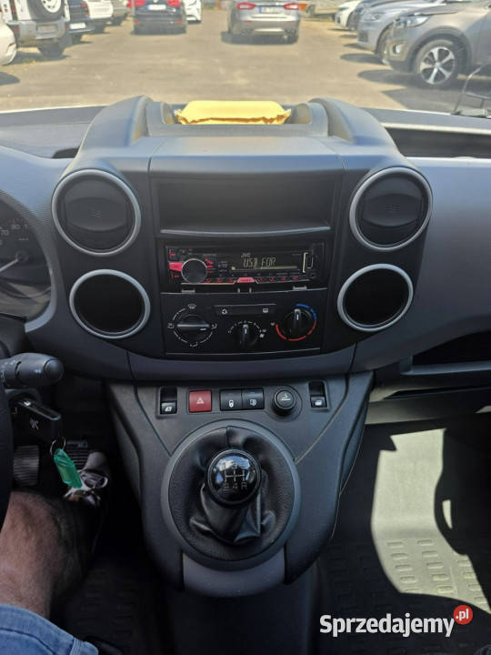 Peugeot Partner 16 HDI 90 El Szyby USB AUX diesel Peugeot Słupsk sprzedam