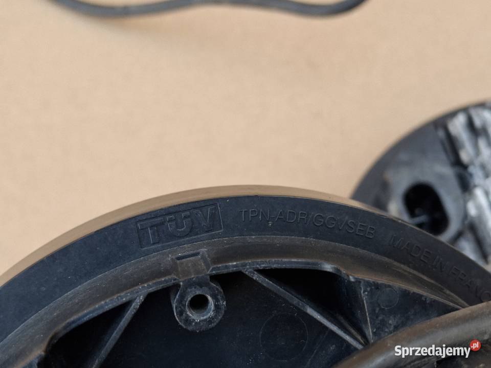 SCHMITZ NACZEPA LAMPA LAMPY TYŁ LED LCR19 ciężarowe Bieleń sprzedam