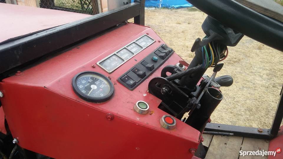 Ciągnik sam 4x4 Sarnów sprzedam