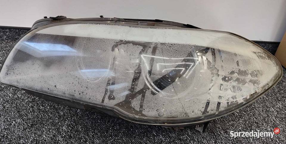 Usunięcie problemu parowania reflektora BMW F10 Kielcza