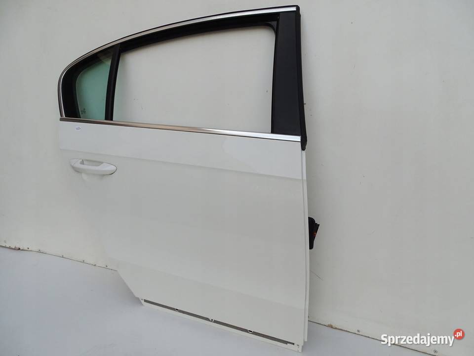 DRZWI PRAWY TYŁ PRAWE TYLNE LB9A VW PASSAT B7 3A małopolskie