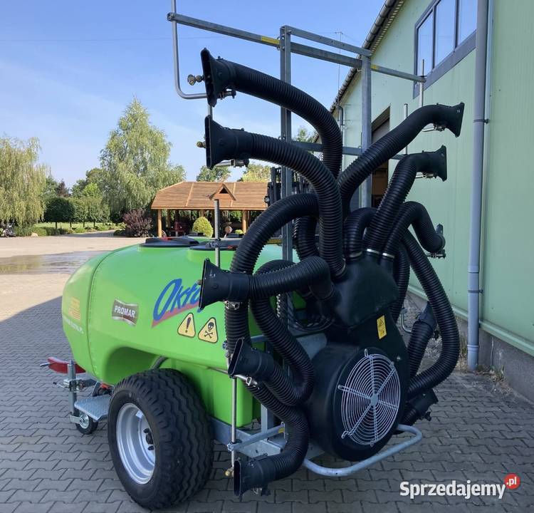 Opryskiwacz sadowniczy do jagodników typ OCTOPUS Rząśno