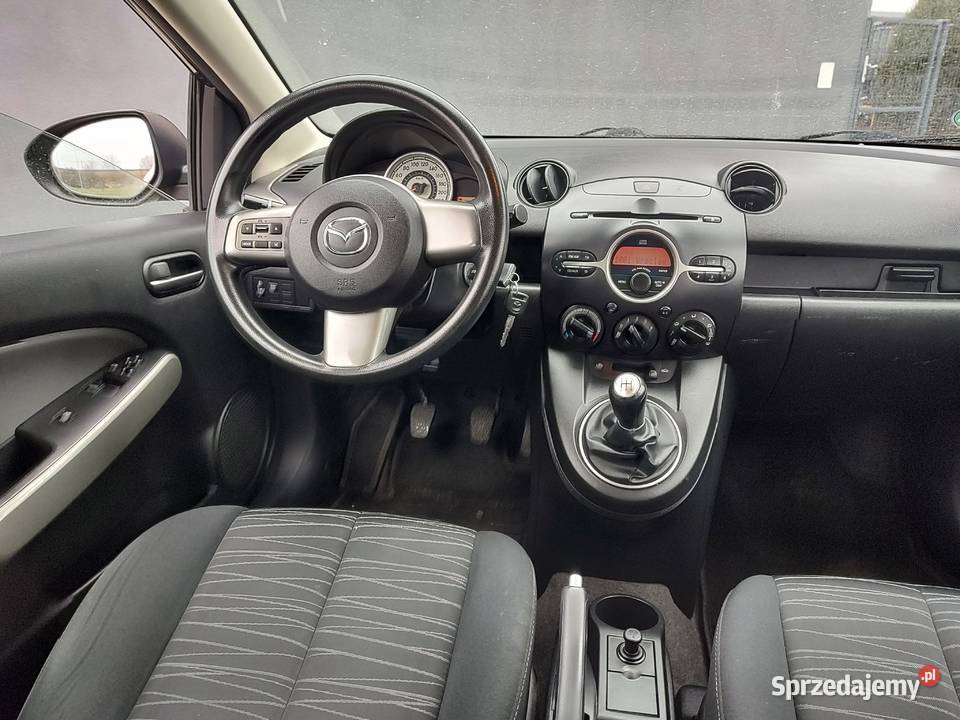 MAZDA 2 14 BENZYNA lakier metallic wielkopolskie Leszno