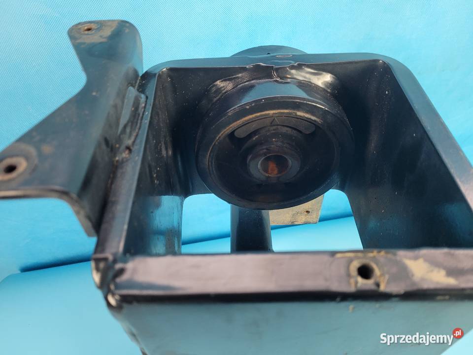 CASE IH PUMA 145 12r WSPORNIK ZAWIESZENIA KABINY Kolno