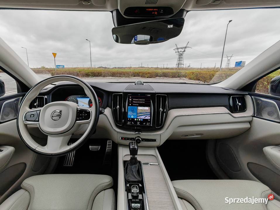 Volvo XC60 Pierwsza rej 2021 Bowers Wilkins full Wrocław
