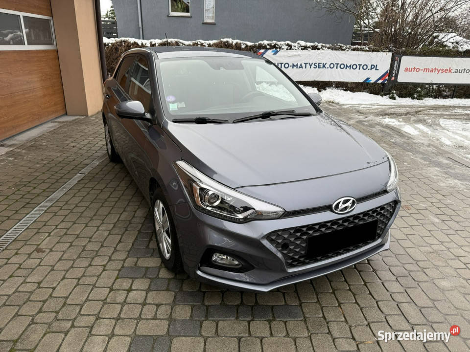 Hyundai i20 12 84 Klimatyzacja Kamera CarPlay II Orzech sprzedam