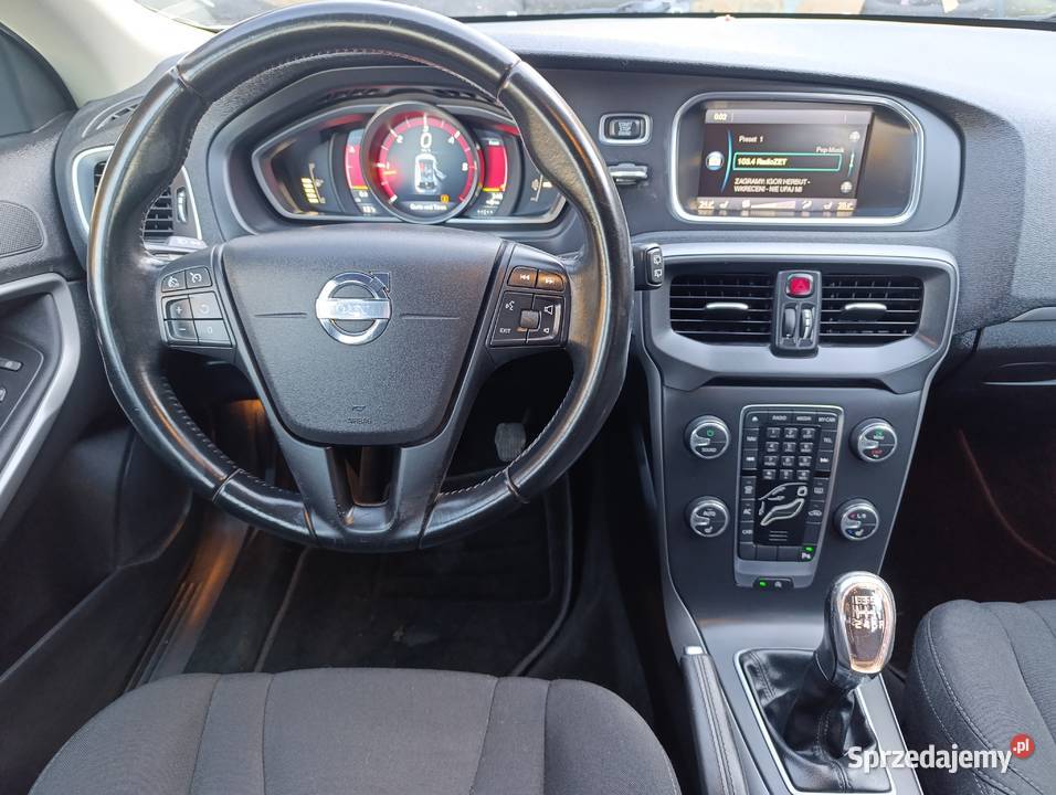 Volvo V40 20 diesel 2013r bogate wyposazenie śląskie Lgota-Mokrzesz sprzedam