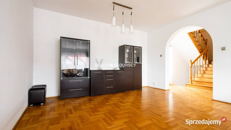 Dom wolnostojący sprzedam Kraków 2696m2 mieszkalny