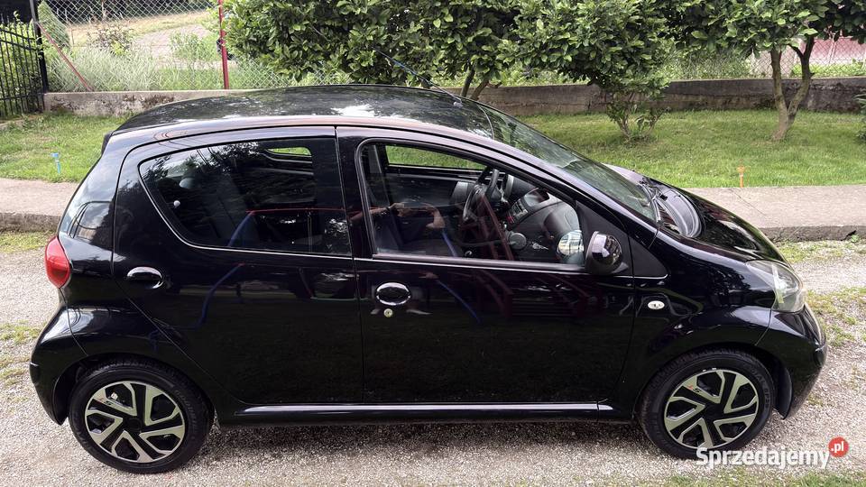 Toyota Aygo idealny samochód do miasta bluetooth małopolskie Nowy Sącz sprzedam