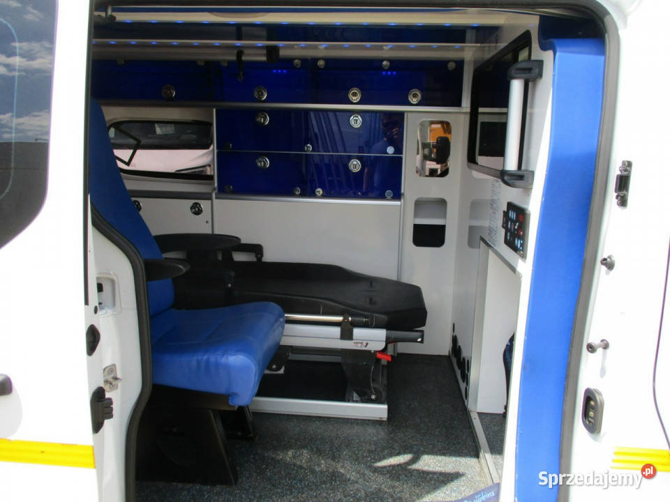 ambulansy Opel Vivaro 16 CDTI 120 AMBULANS Dębica