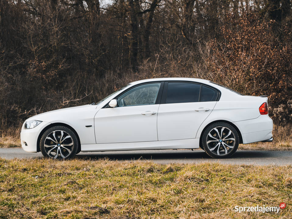 BMW E90 320D biała automat Połom Duży