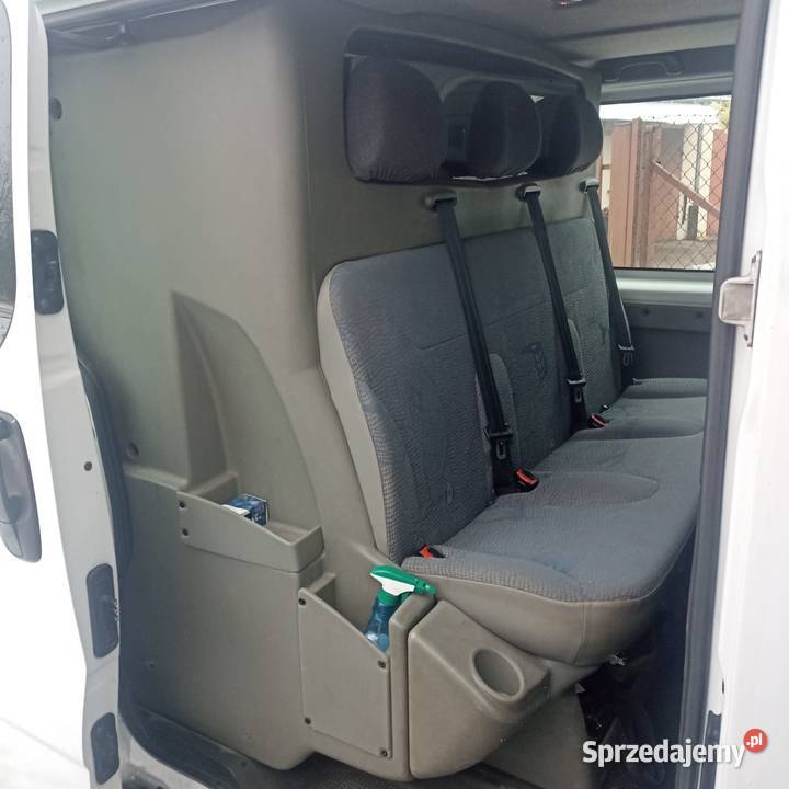 Trafic Vivaro Primastar brygadówka zabudowa