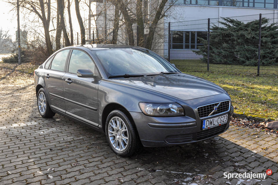Volvo S40 18 125 Bezwypadkowy benzyna