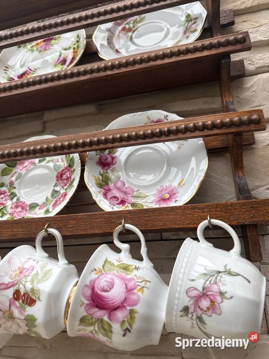Filiżanka z porcelany filiżanki na drewnianej dolnośląskie