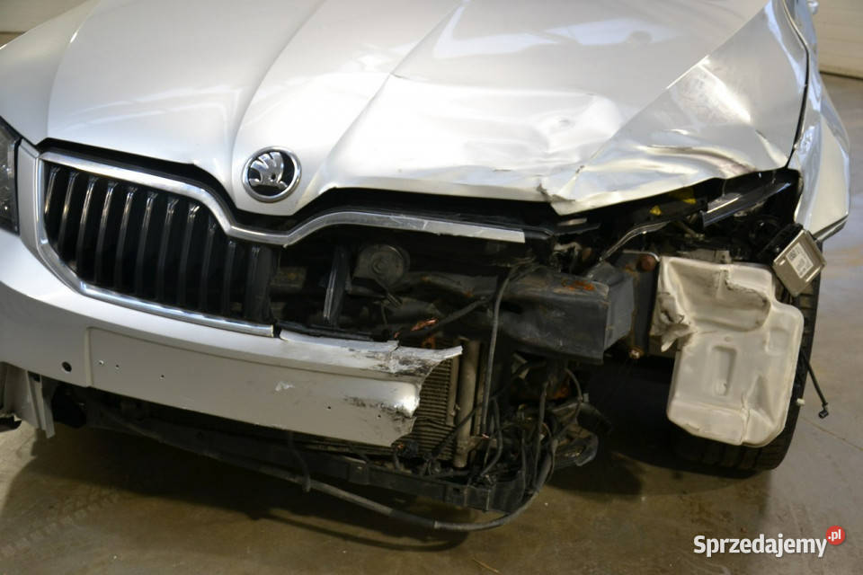 koda Octavia vrs 20 tdi 184 automat dsg skóra srebrny Kęty sprzedam