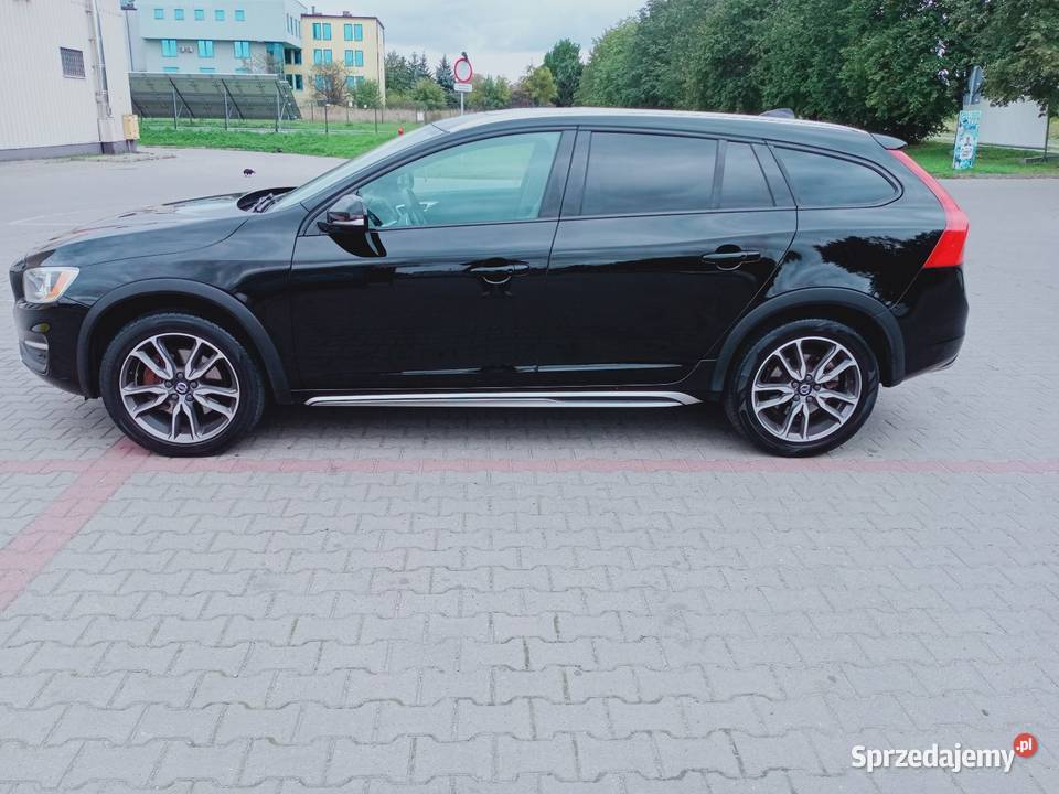 Volvo V60 cross country 2016r mazowieckie Siedlce