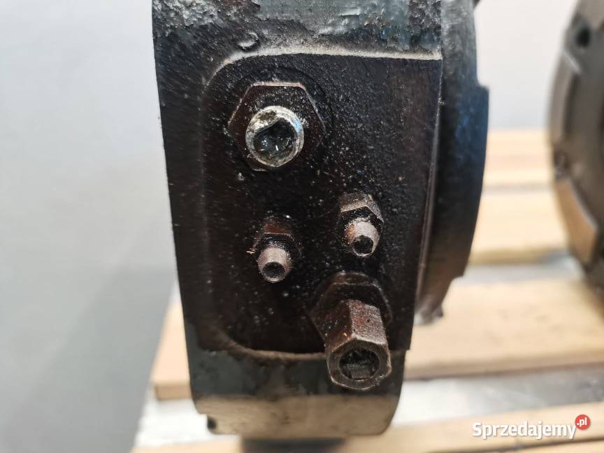 Claas Scorpion 7040 Siłownik hamulca Pozostałe Wilkowo