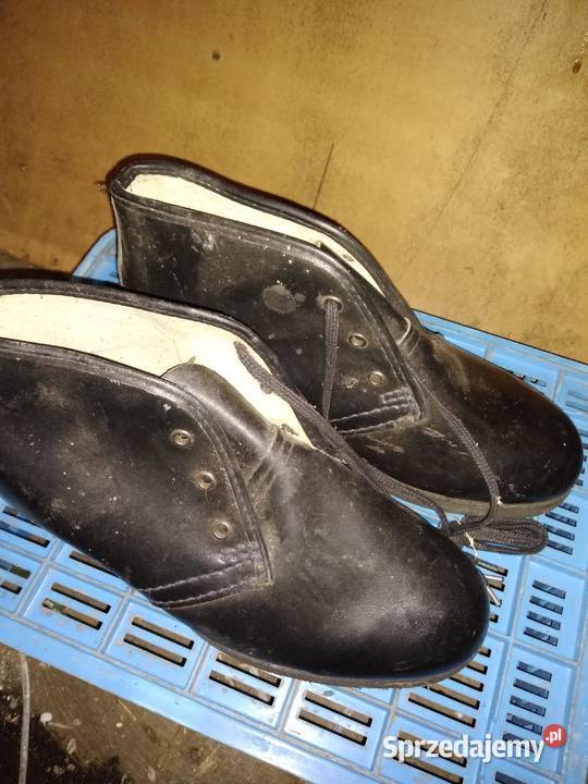 Nowe buty robocze skórzane z PRL Mniszków
