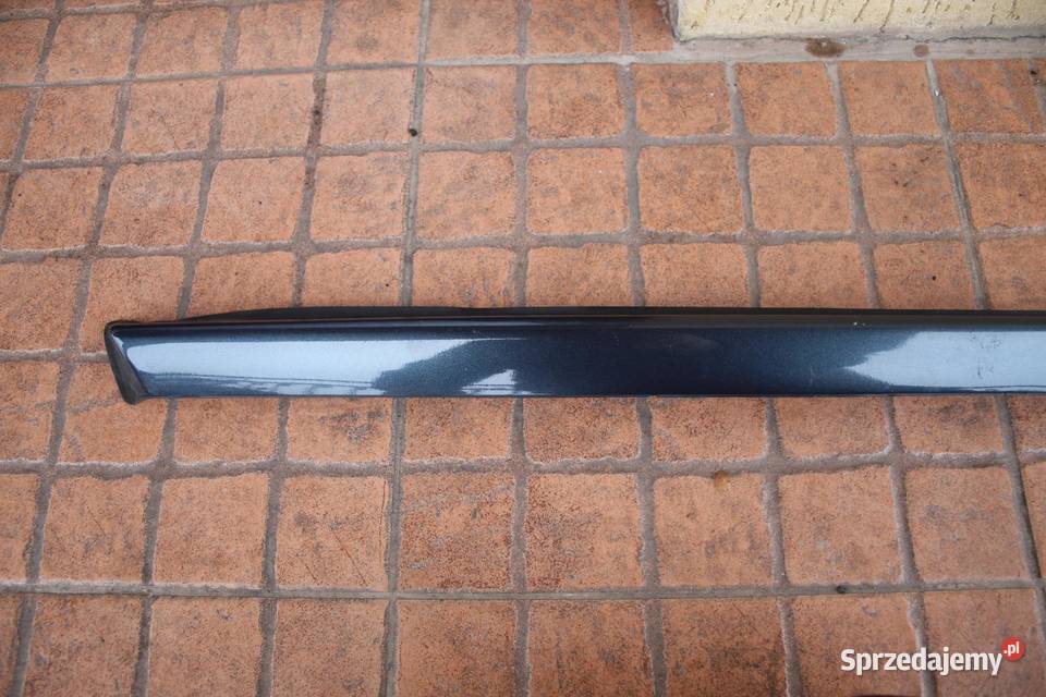 LISTWA SZYBY CZOŁOWEJ LEWA KGNC CITROEN C5 III osobowe