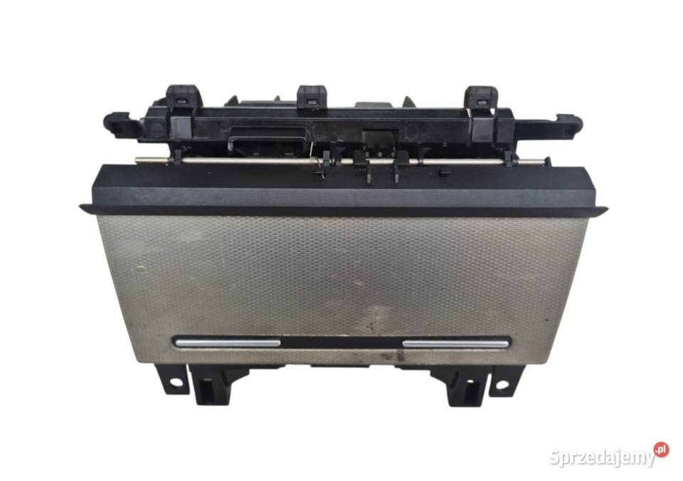 POPIELNICZKA PRZÓD 2 DIN SREBRNA AUDI A4 B6 osobowe Działoszyce