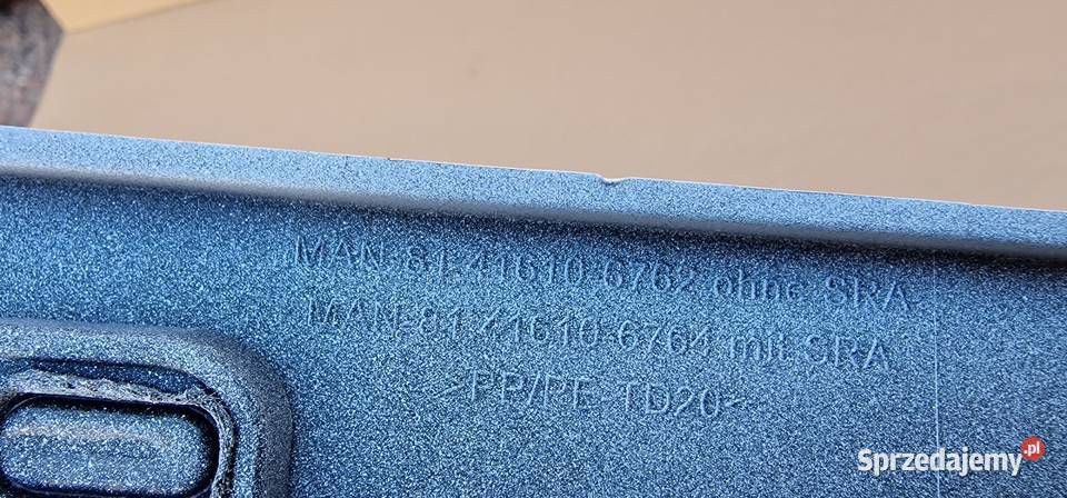 MAN TGS OKULAR PRAWY REFLEKTORA LAMPY ZDERZAK Bieleń