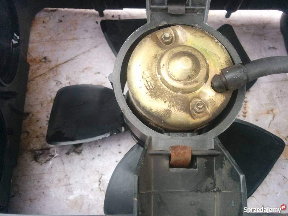 Polonez Fiat 125 silnik z wentylatorem Wyposażenie wnętrza Stalowa Wola sprzedam