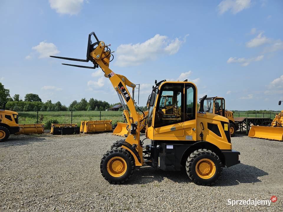 Ładowarka kołowa CTM 610 miniładowarka na