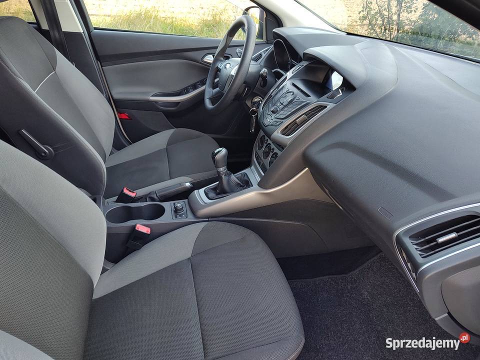 FORD FOCUS 16 BENZYNA radio Leszno