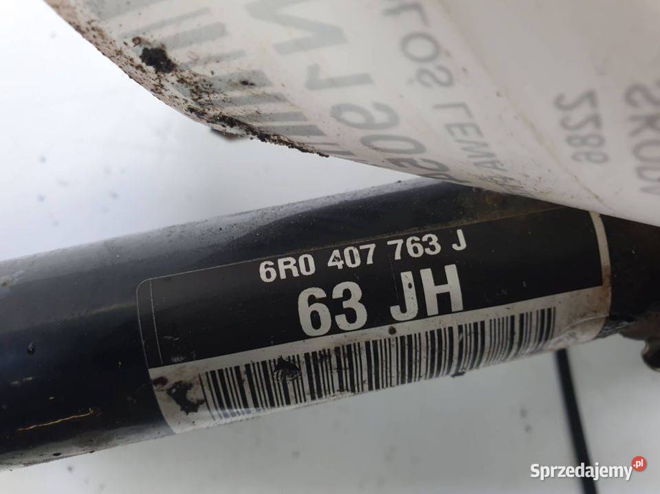 PÓŁOŚ LEWA PRZÓD SKODA ROOMSTER 6R0407763J