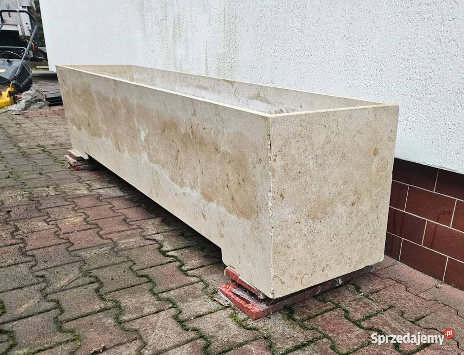 Marmurowa donica 230 MASYWNA Pszczyna