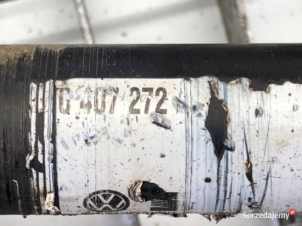 PÓŁOŚ PRAWY PRZÓD VW TRANSPORTER T5 25 130 0315 osobowe