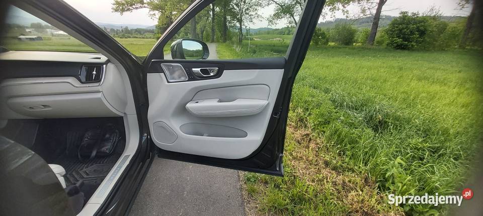 Volvo xc60 Inscipcion AWD 20 benzyna 316 koni Motoryzacja Kowary