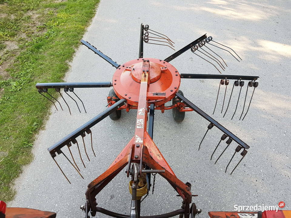 Zgrabiarka do siana DEUTZFAHR szerokość pracy nieuszkodzony Dąbrowa Tarnowska